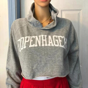 Women cropped Hoodie sweatshirt size Xs